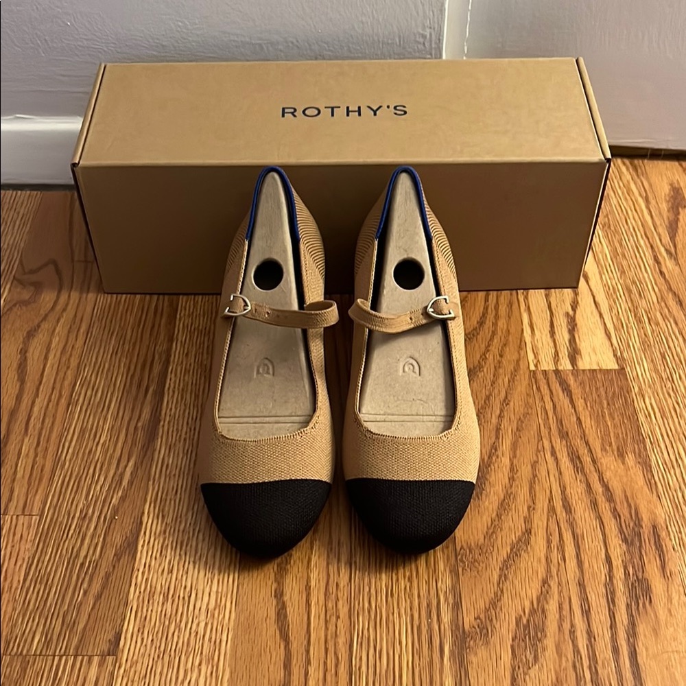 Rothy's Tan and Black Heels